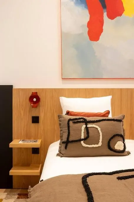 Haut Marais - My Skydome In Paris Apartment